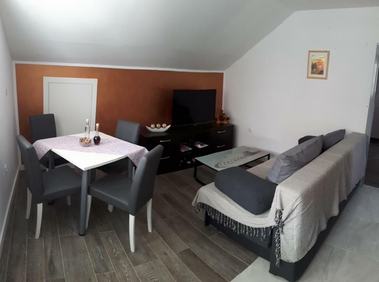 טרוגיר Apartman Zora מראה חיצוני תמונה